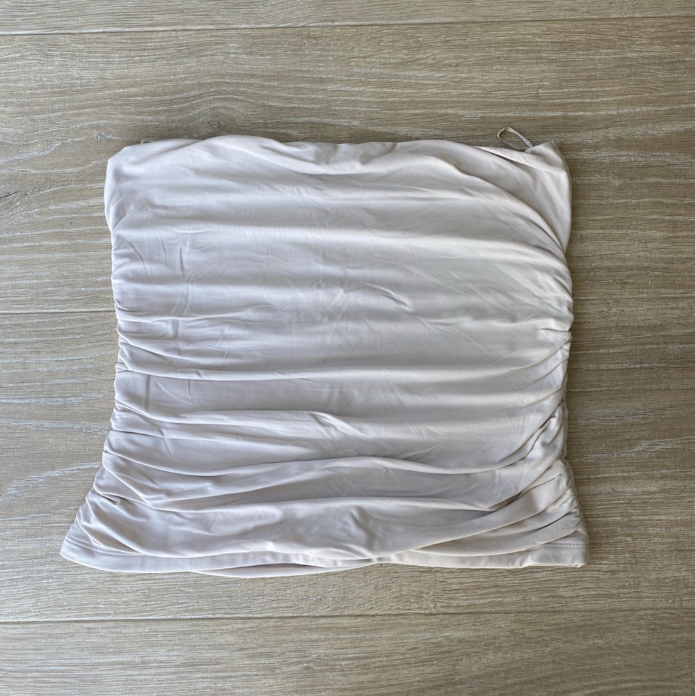 Abercrombie & Fitch - Strapless Ruched Beige Staple Top - S